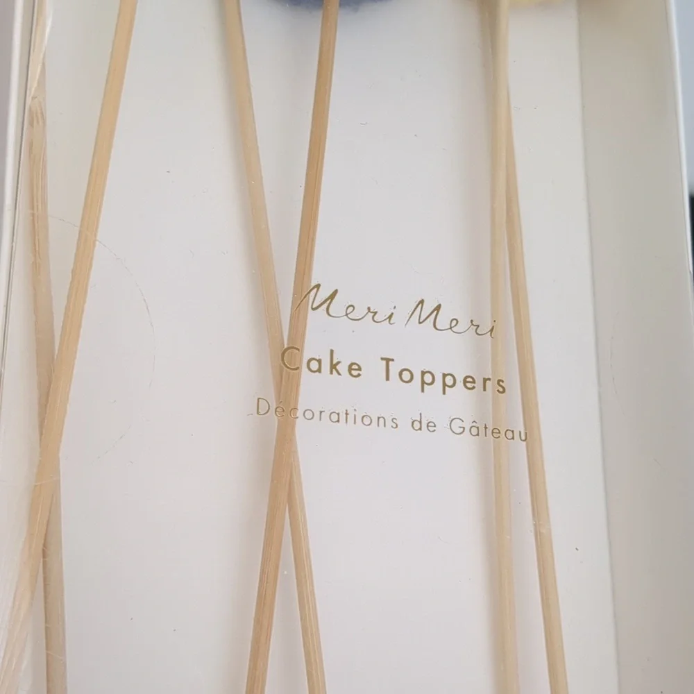 Cake Toppers - Picture 4 of 5